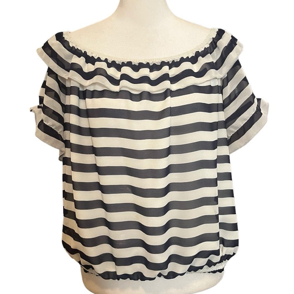 Josephine Studio Blouse Size M Short Sleeve Striped​​